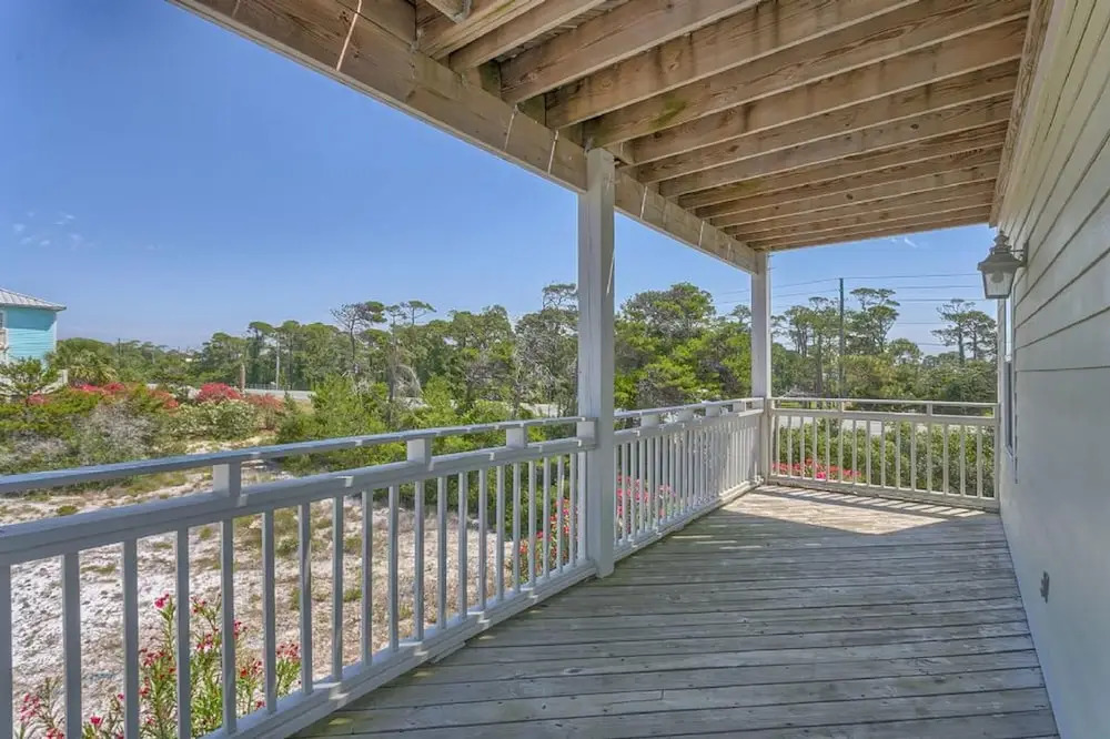 Sea Breeze Manor