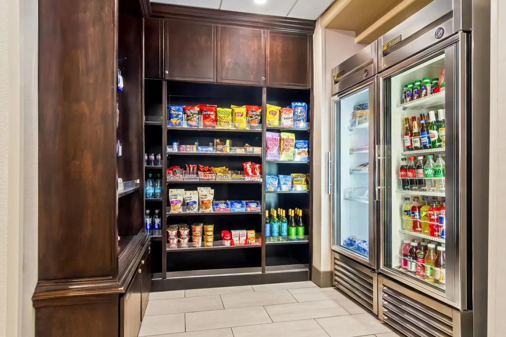 Holiday Inn Express & Suites Jacksonville South East - Medical Center Area by IHG