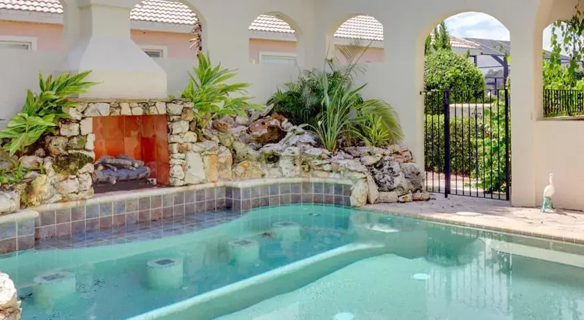 Royal Swan by Vacation Rental Pros