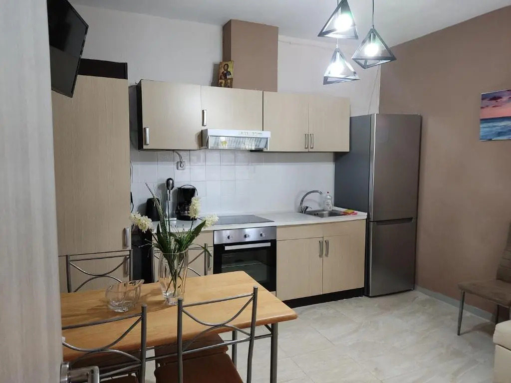 Elina House 2