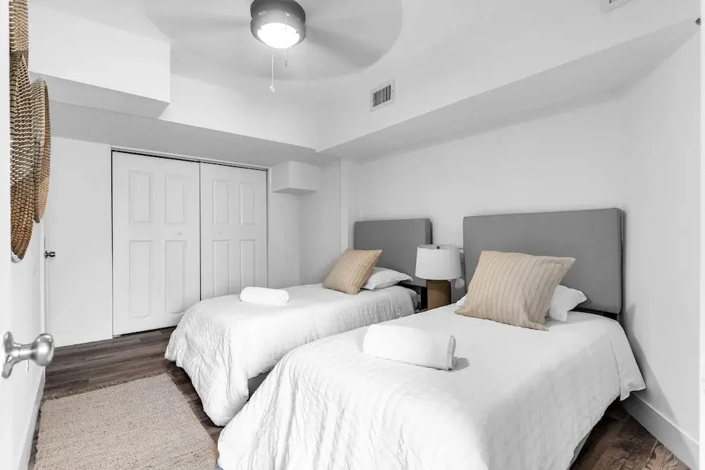 Stylish & Modern 4BD Home