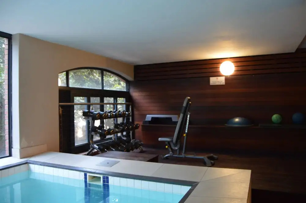Rockwell Luxury Apartments
