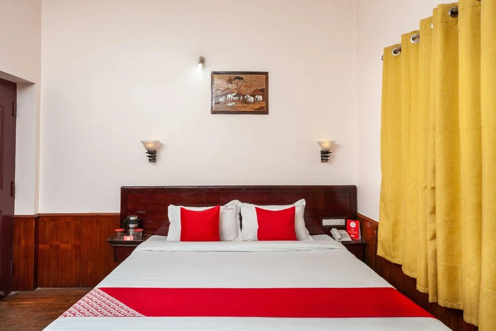 OYO 27809 Hotel Ganapathy Garden