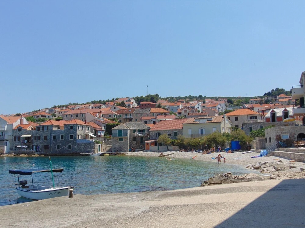 Fran - 20m From the sea - A1