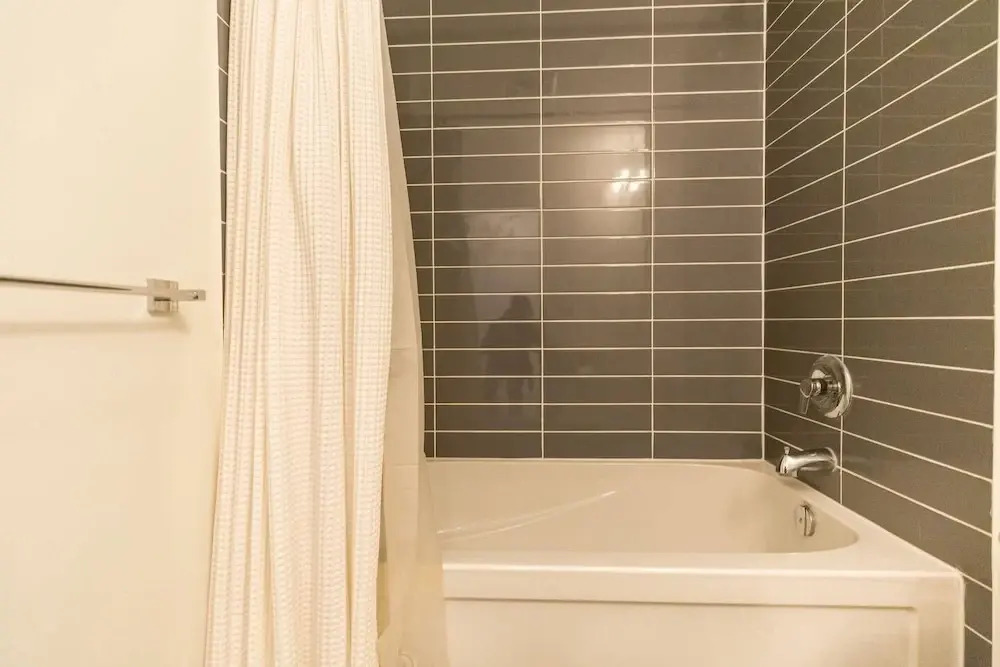 Trendy, Executive Studio, in Downtown TO