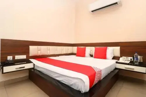 Hotel M9 By OYO