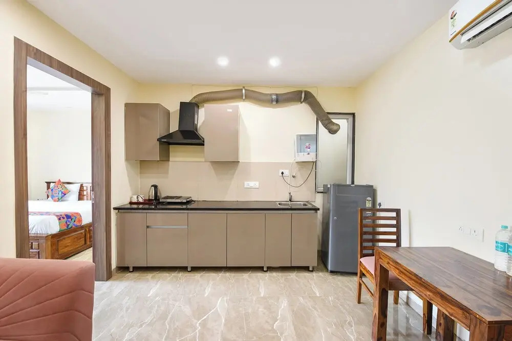 Fabhotel Alpha Stayz