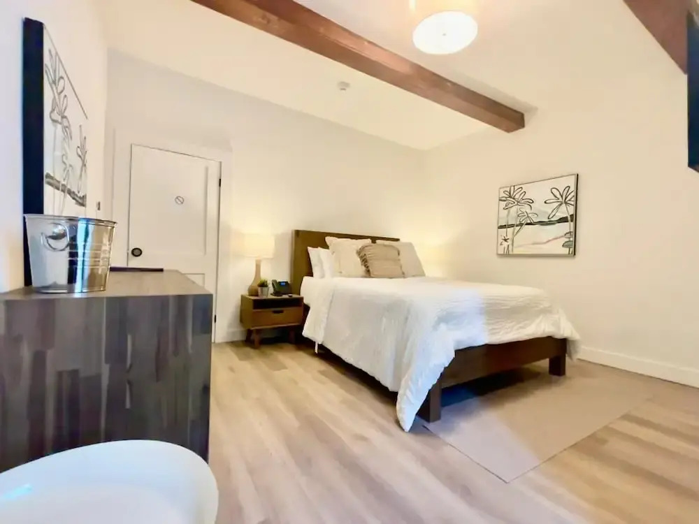 Hillcrest Boutique Hotel