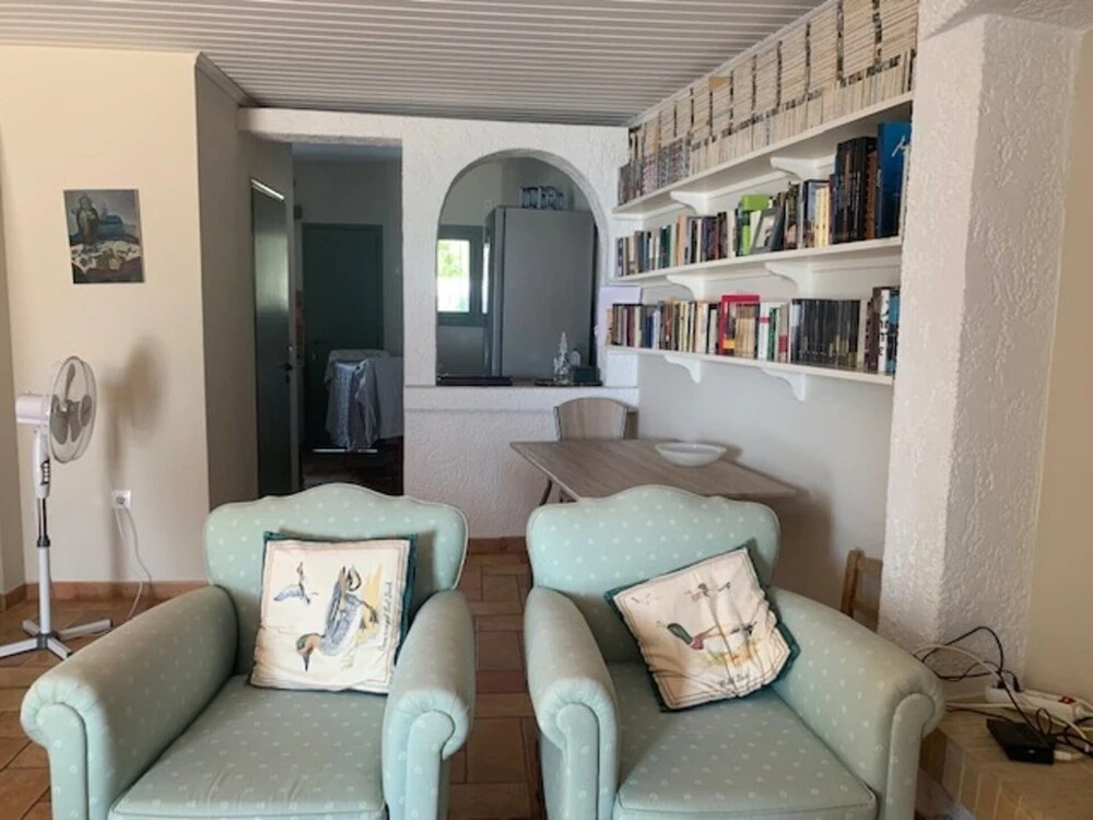 Captivating 4-bed House in Xylokastro