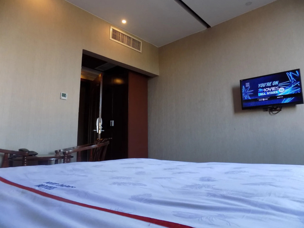 Freedom City Hotel
