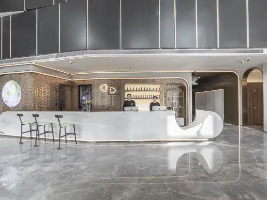 X Hotel