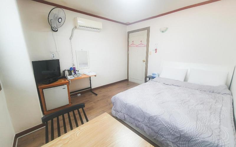 Sokcho Two Wheels Motel