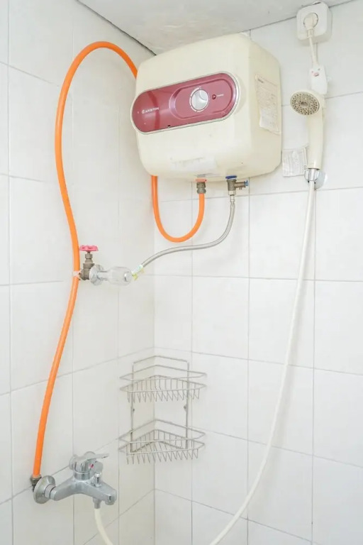 Comfy 2BR with Modern Design Bintaro Park View Apartment