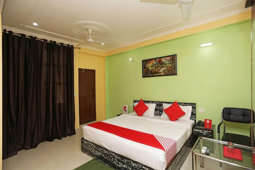 OYO 24502 Yp Hospitality