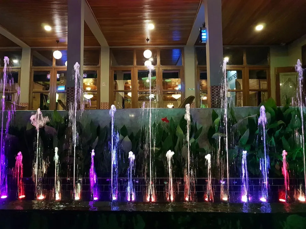 Sweet Garden Hotel