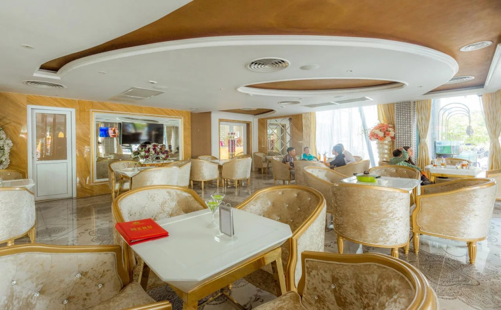 Hoang Trieu Hotel