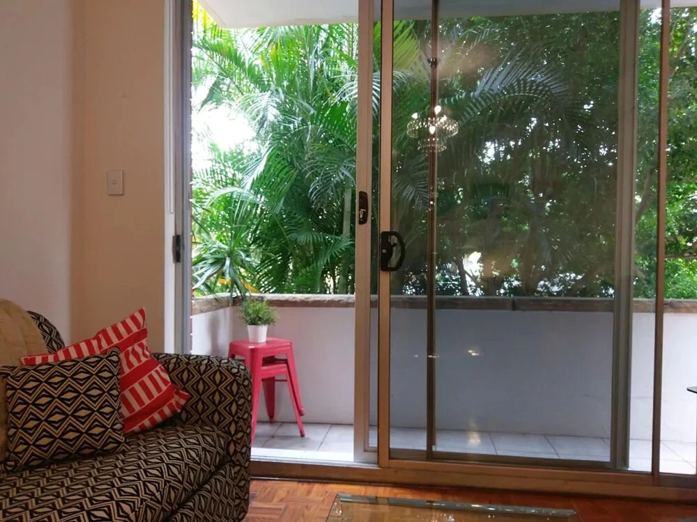 Cozy Marrickville Apartment Near Centre