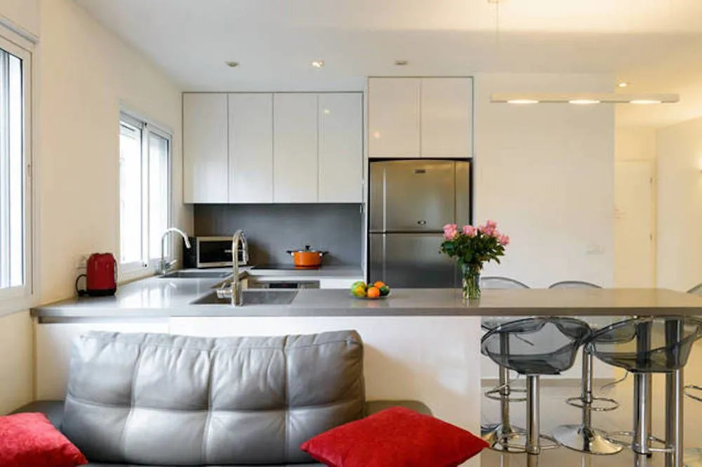 Comfort Family Apartment near Beach by FeelHome