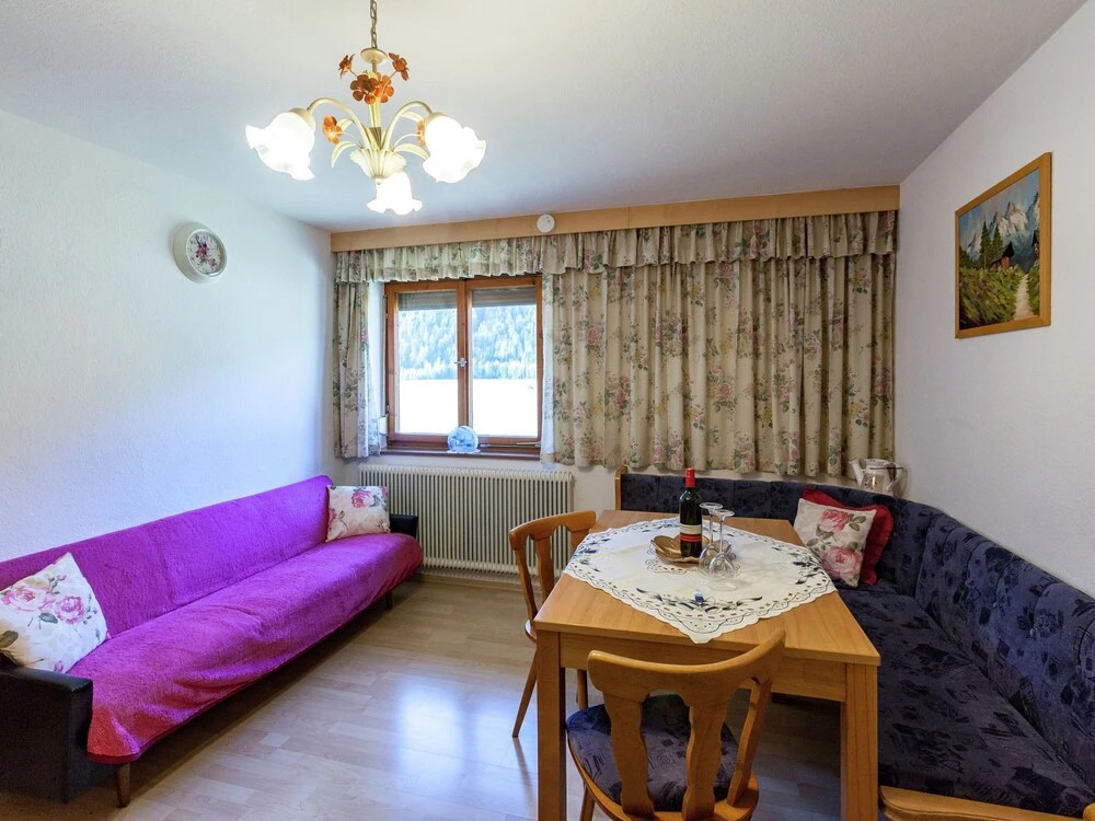 Spacious Apartment In Längenfeld near Ski Area