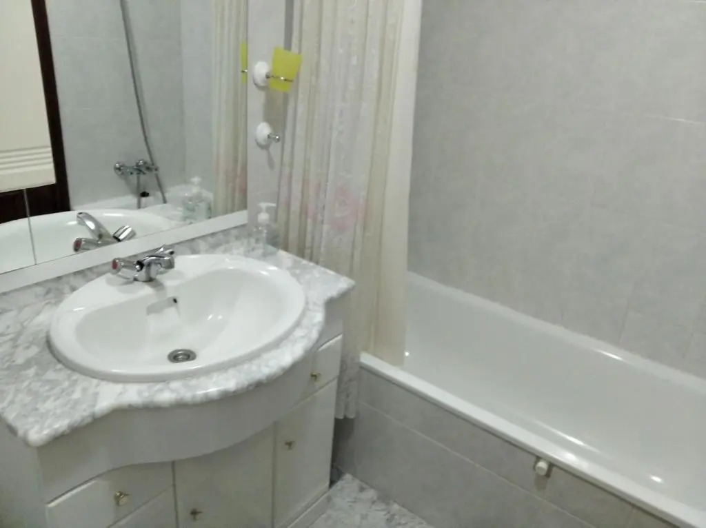 Apartamento soleado y amplio