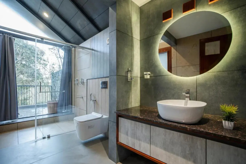 Crystal Kuruva Nature Resort & Spa