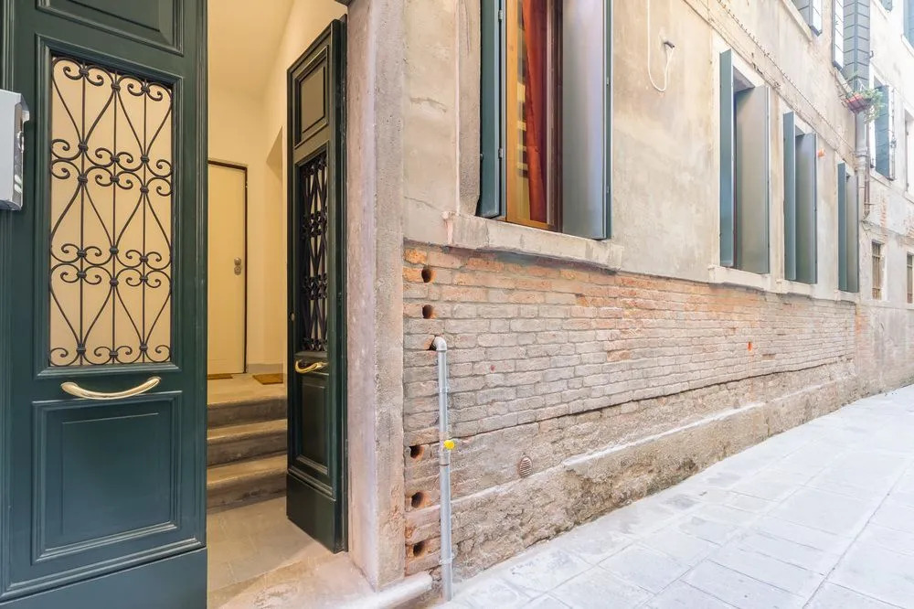 San Stae Charming Apartment