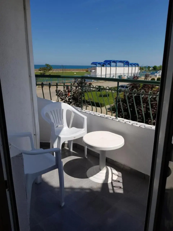 Sunny Island Obzor