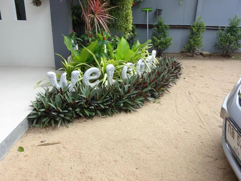 Maenam Villa Hotel