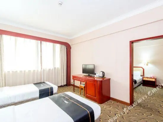Guofeng Hotel