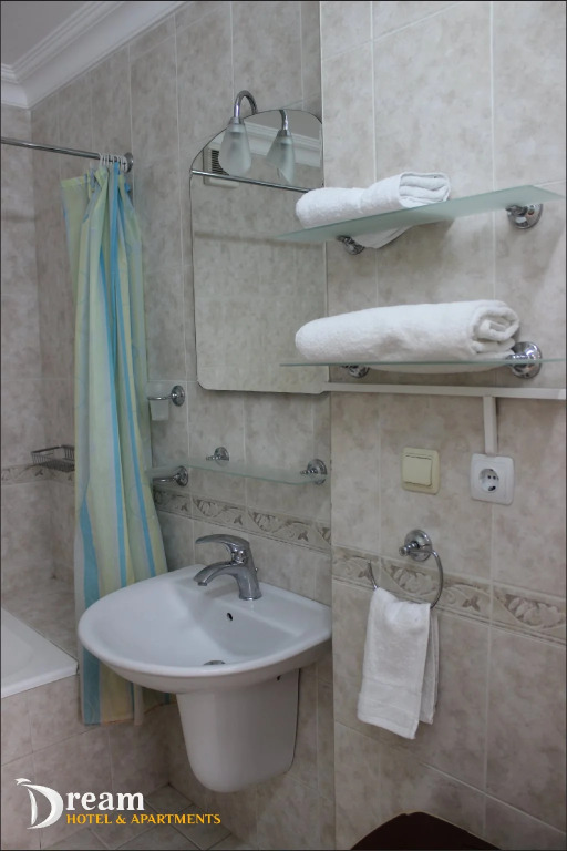 Dream Hotel & Apartments