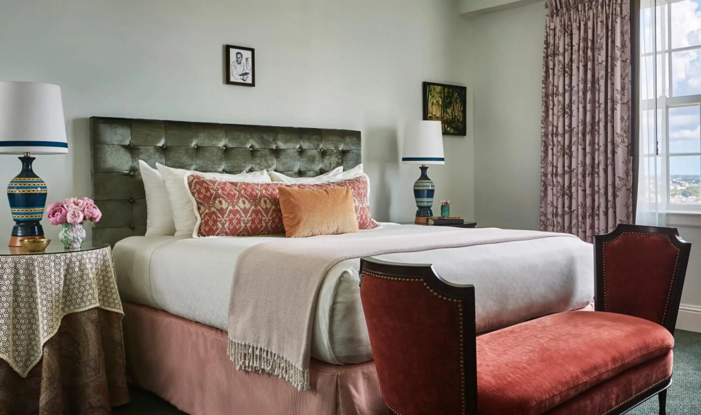 The Pontchartrain Hotel