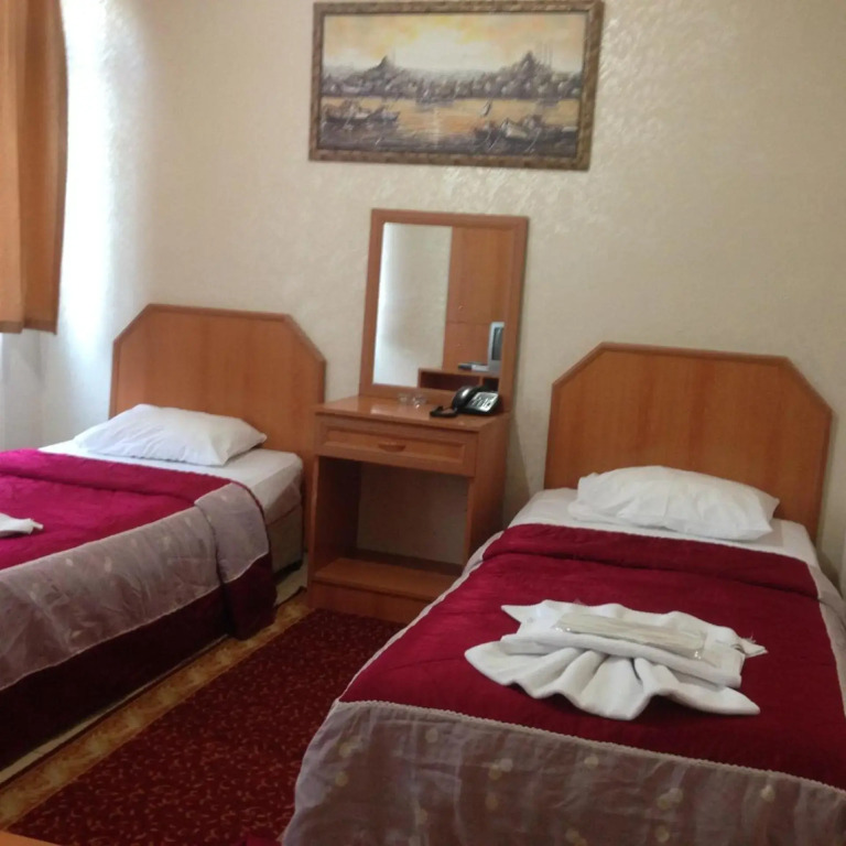 Ekol Hotel