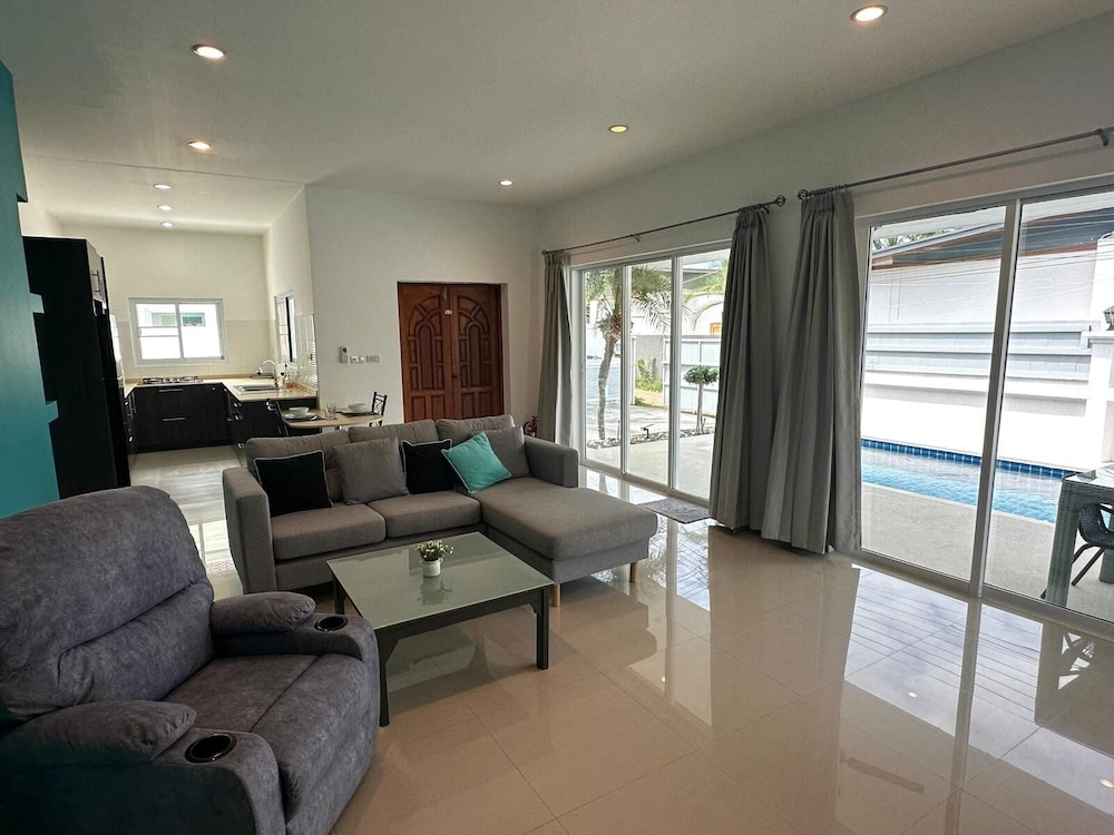 Villa 2BR Near Lamai Beach V295
