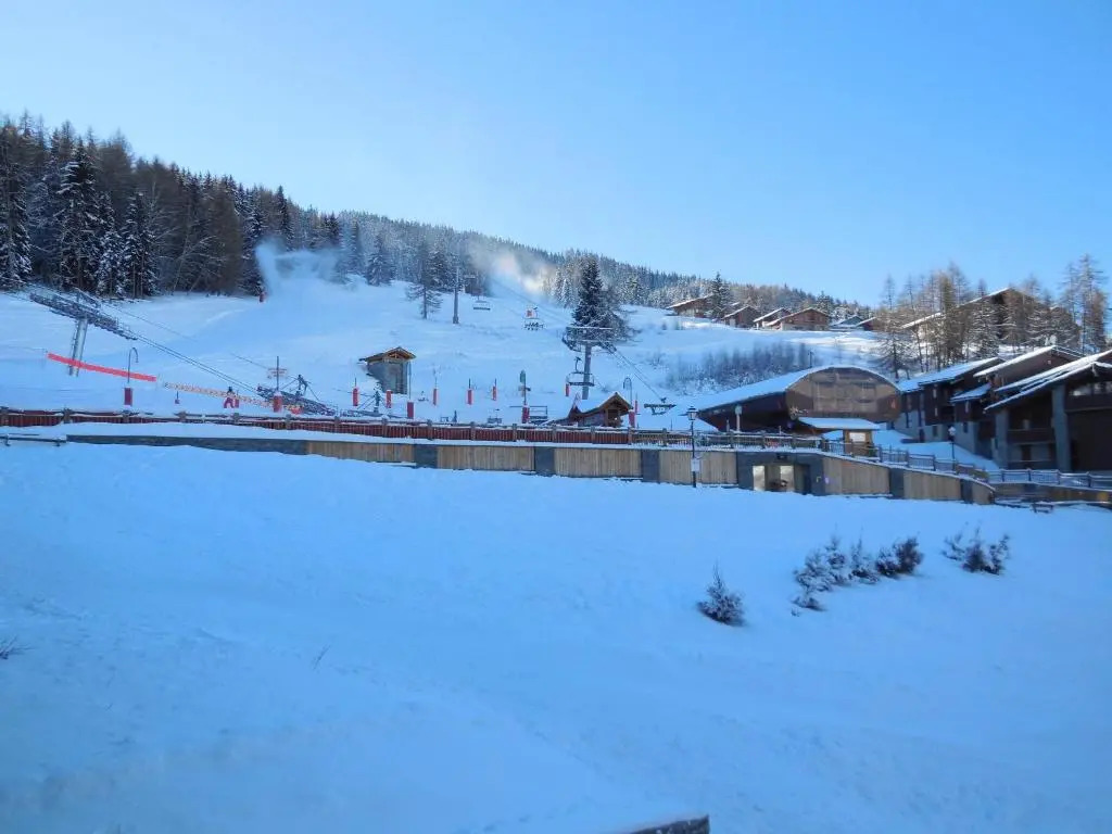 Appartement La Plagne, 1 pièce, 4 personnes - FR-1-353-13