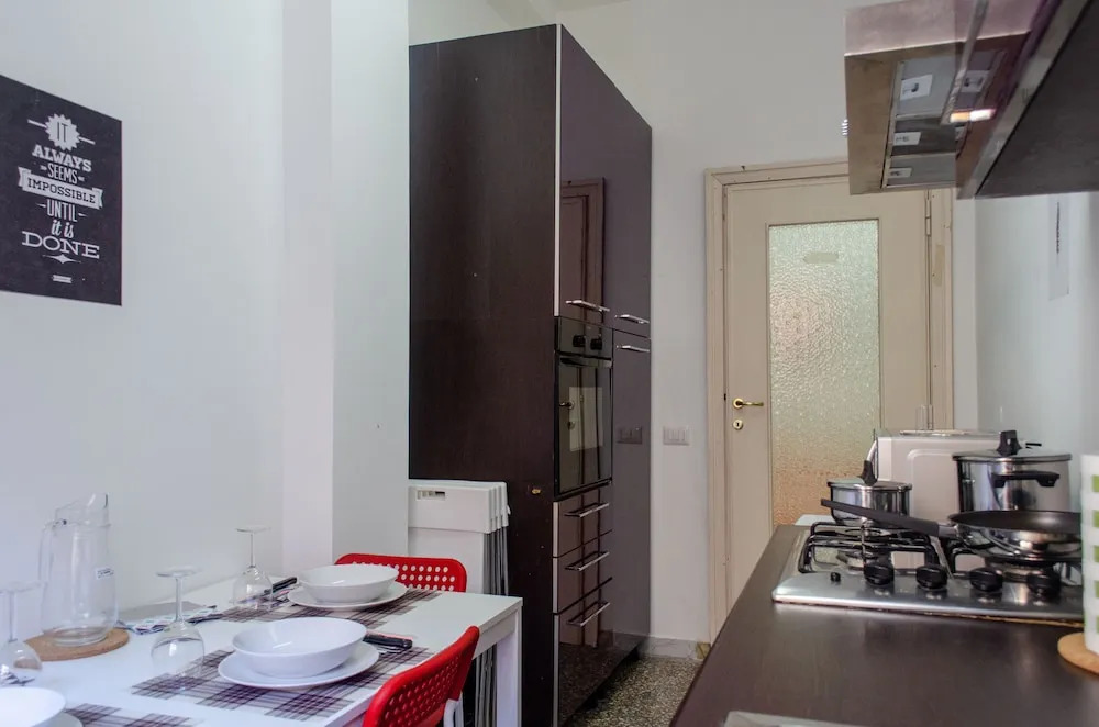 Kamchu Apartments Room Piazza Bologna 1
