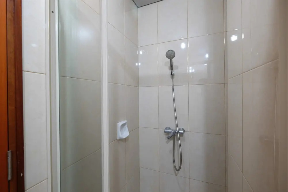 Modern 1BR at Kuningan Place Apartment near Shopping Mall