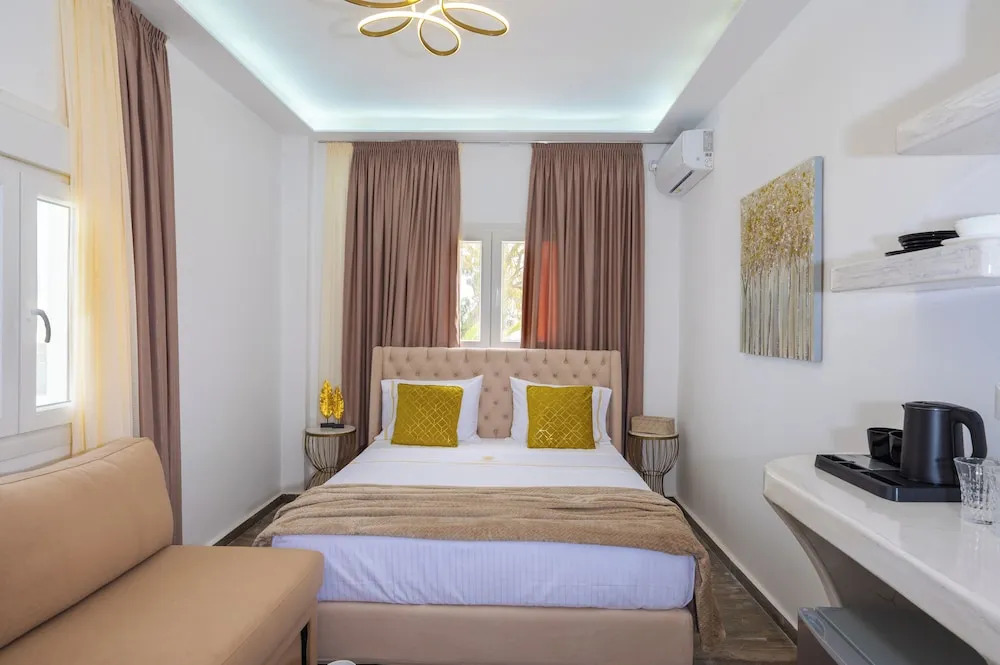 Ebitas Suites