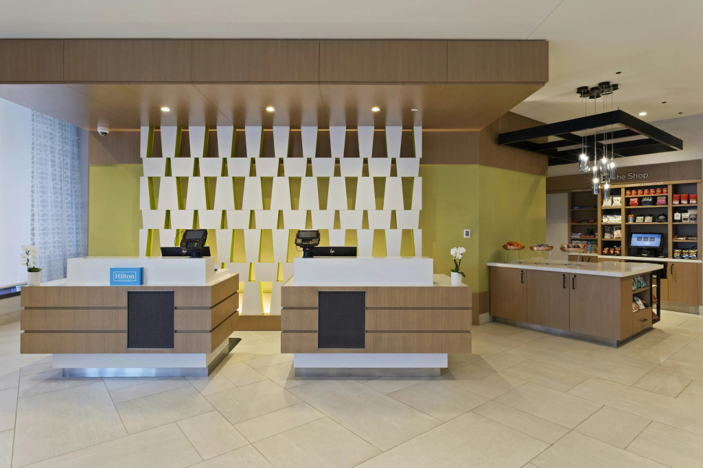 Hilton Garden Inn Boston Brookline, Ma