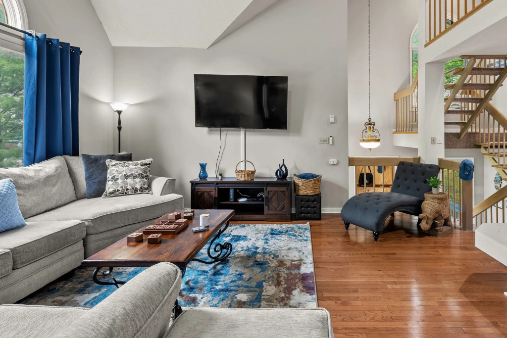 The Boulder Inn by Avantstay Indoor Hot Tub, Game Room, Outdoor Fire Pit