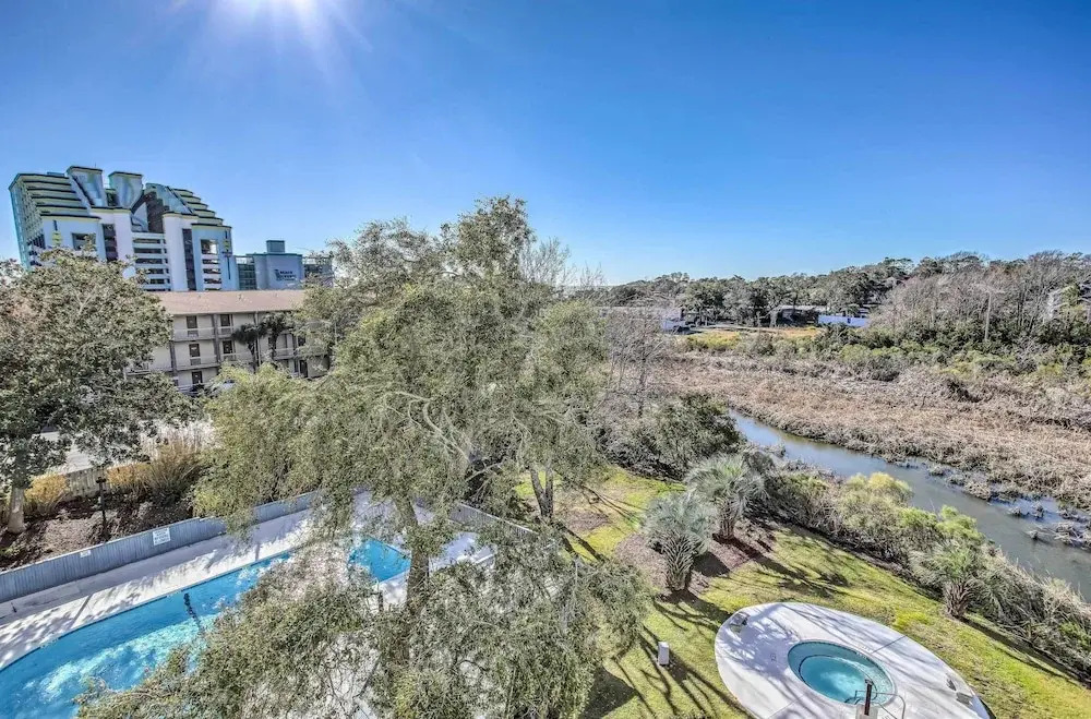 Pool Access: Family-friendly Myrtle Beach Condo