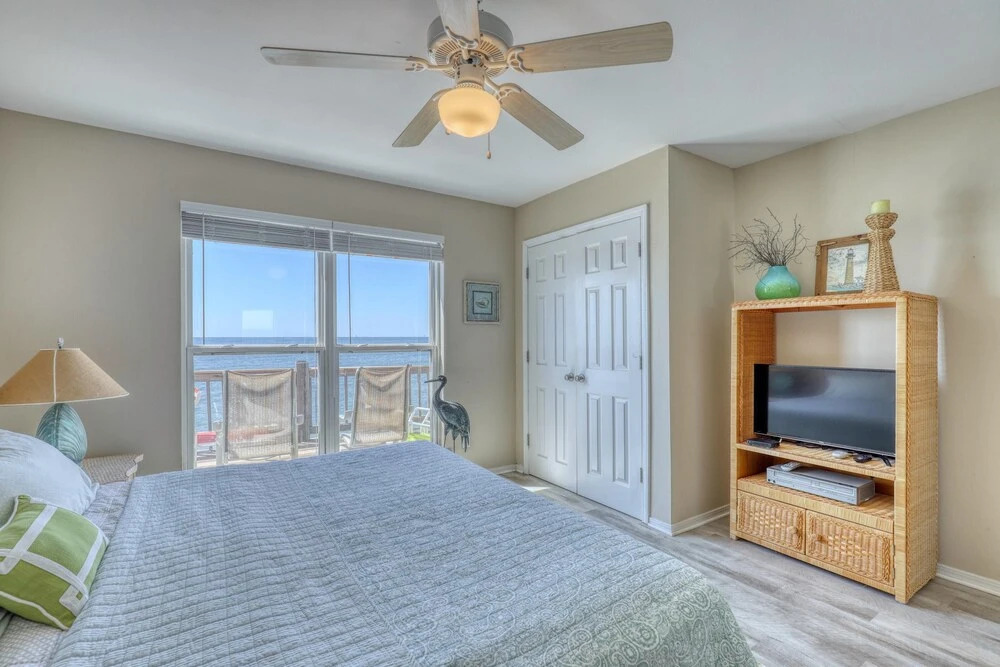 Beach Music - 100-a Shell Ct