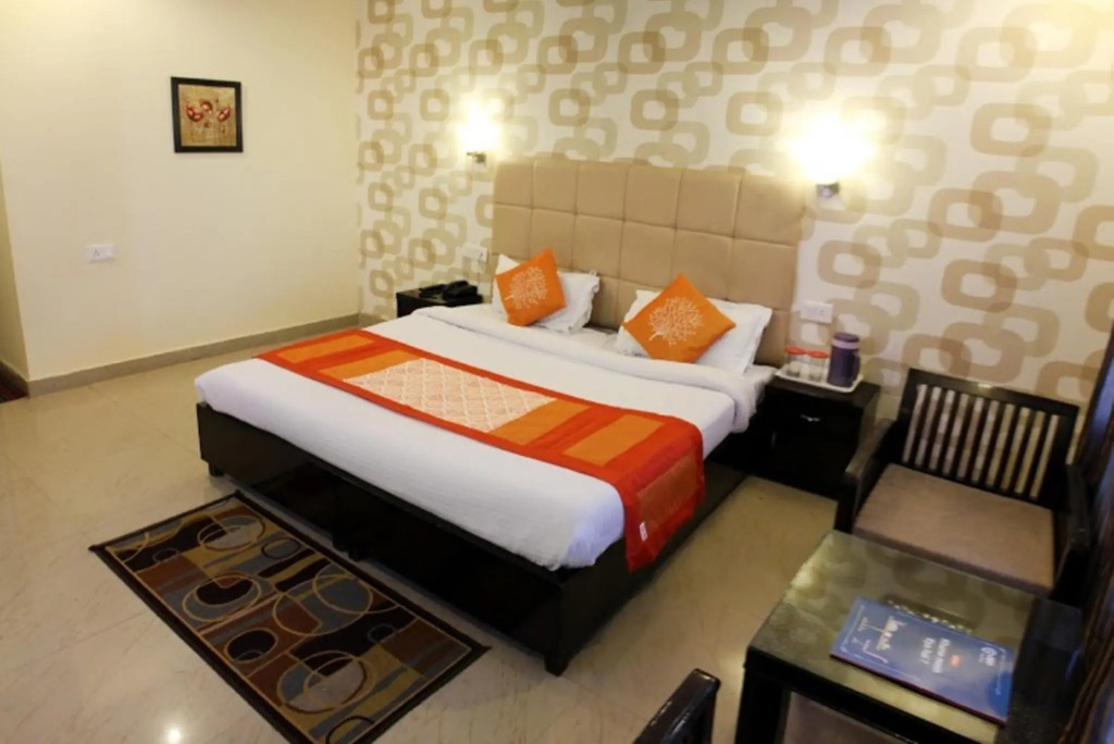 The Seasons Dalhousie - Best Valley View & Mountain View AC Hotel in Dalhousie
