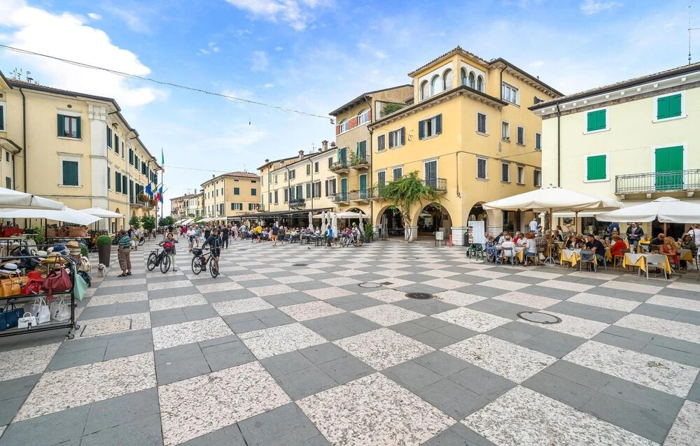 Beautiful Home in Lazise With 3 Bedrooms, Wifi and Outdoor Swimming Pool