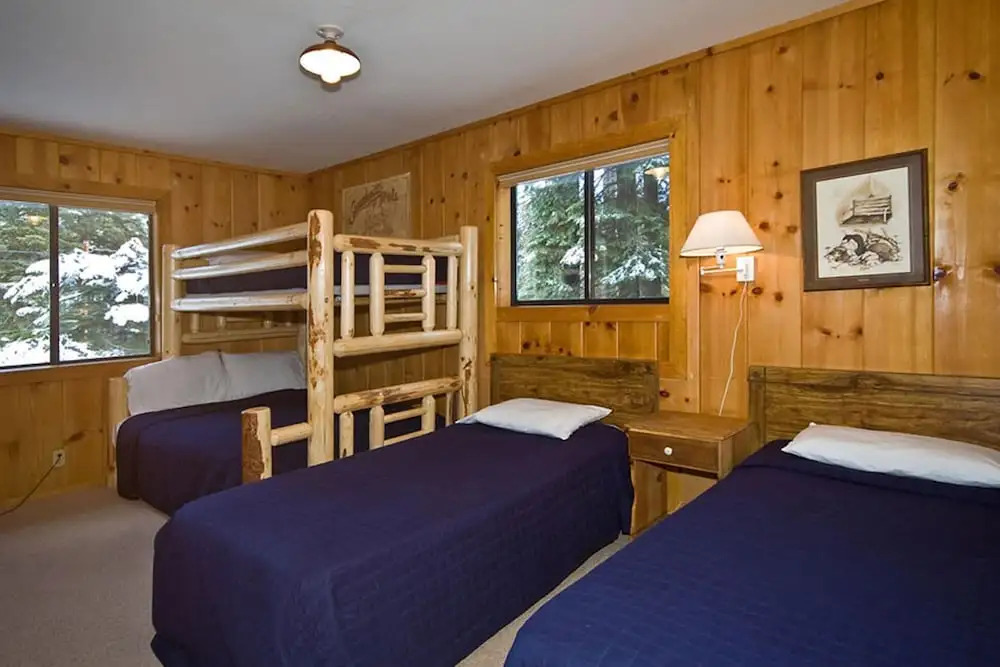 Wheelehan House - Close to Tahoe City & Tahoe Park HOA Beach Access!