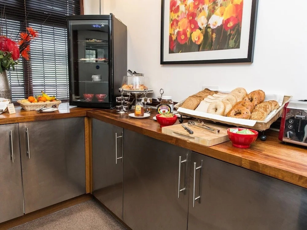 Redhill House Boutique Hotel