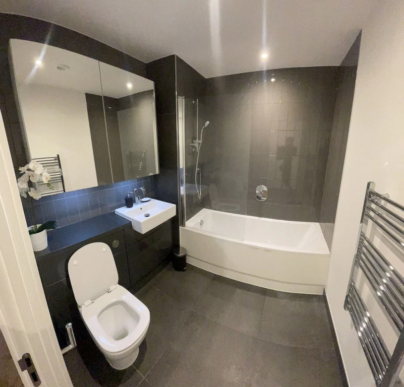 Immaculate 2bed Apartment in London - City Views