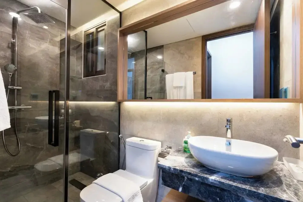 2BR Luxury in District 7
