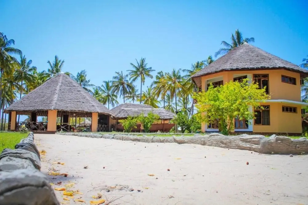 Saadani Park Hotel