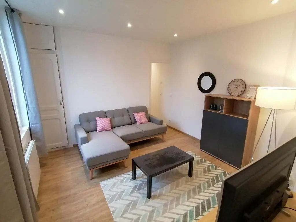 Villa des Roses - Appart T2, 31m2, 1er étage, vue jardin, "Le scandinave"
