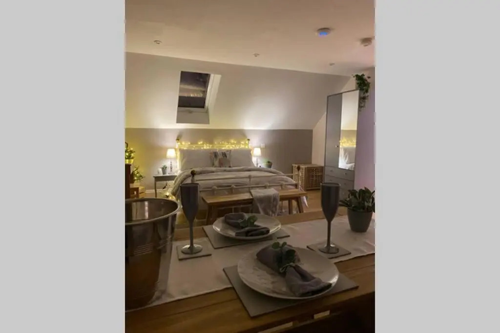 Prospect Perch - Studio Apartment, Wells